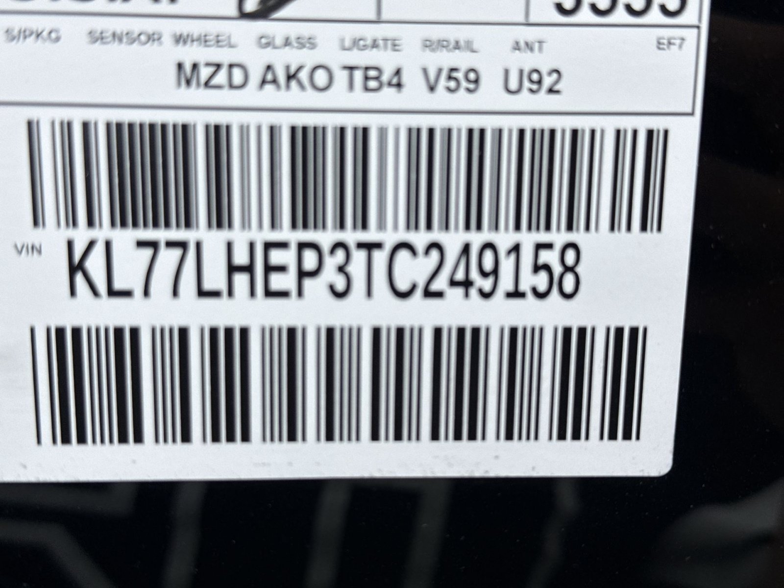 New 2026 Chevrolet Trax LT w/ Sunroof Package FWD image 29