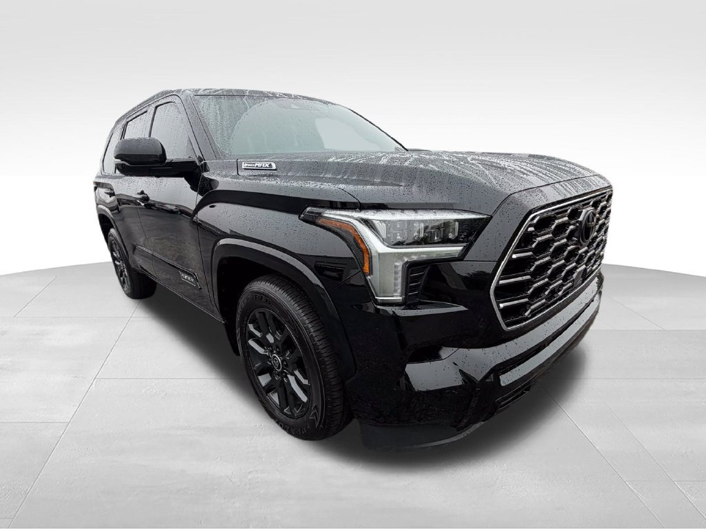 Used 2024 Toyota Sequoia Platinum AWD/4WD image 7