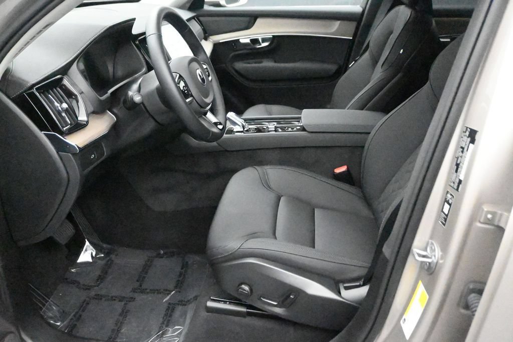 New 2026 Volvo XC90 B6 Plus AWD/4WD image 11