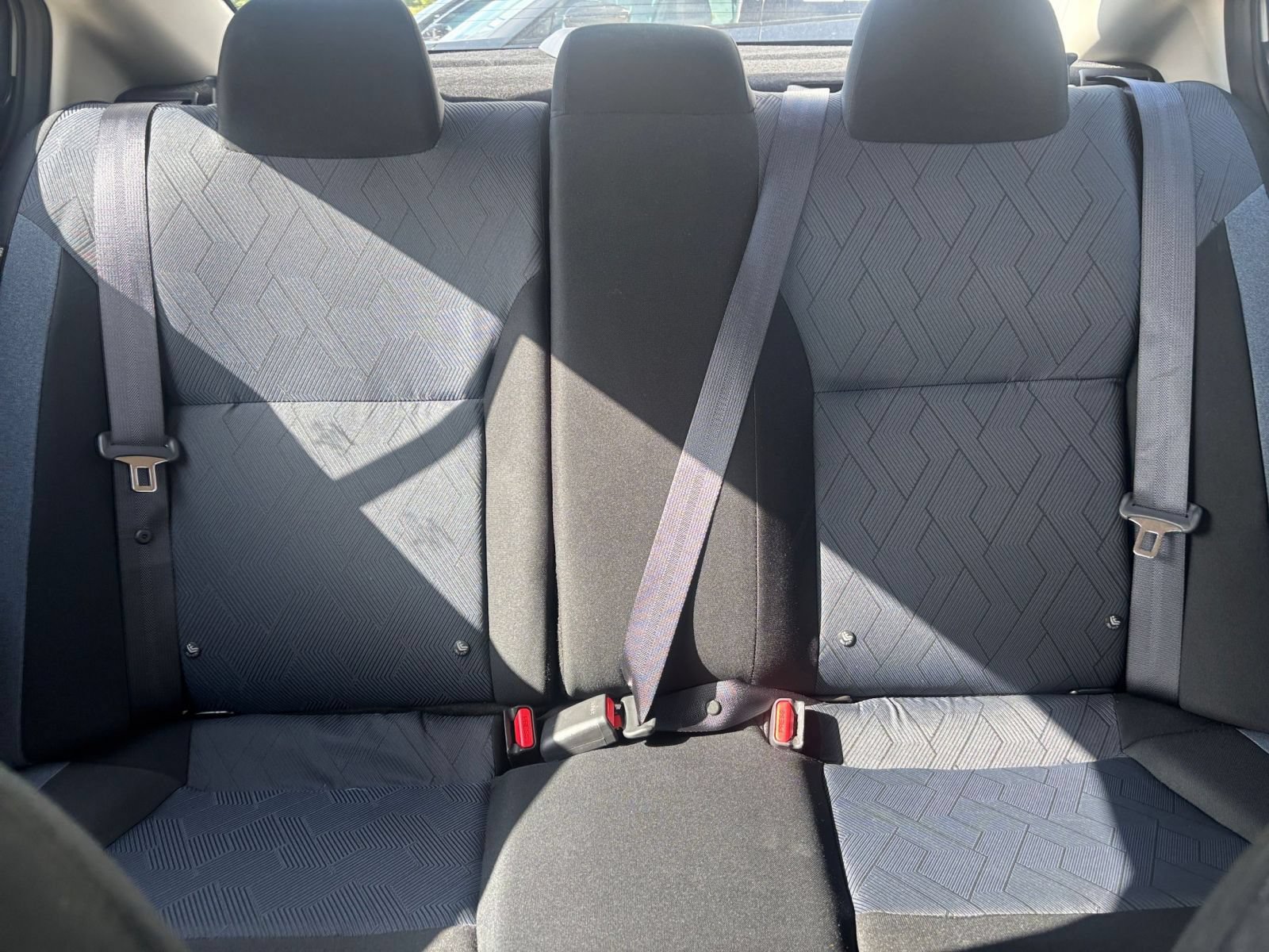 Used 2025 Nissan Versa SV FWD image 36