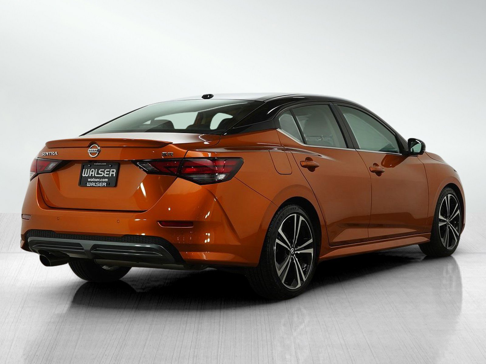 Used 2020 Nissan Sentra SR w/ Premium Package image 5