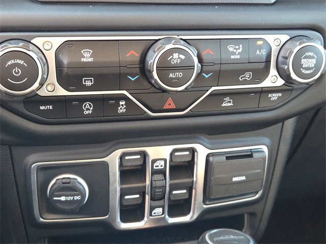 Used 2020 Jeep Gladiator Overland w/ Popular Equipment Package image 22