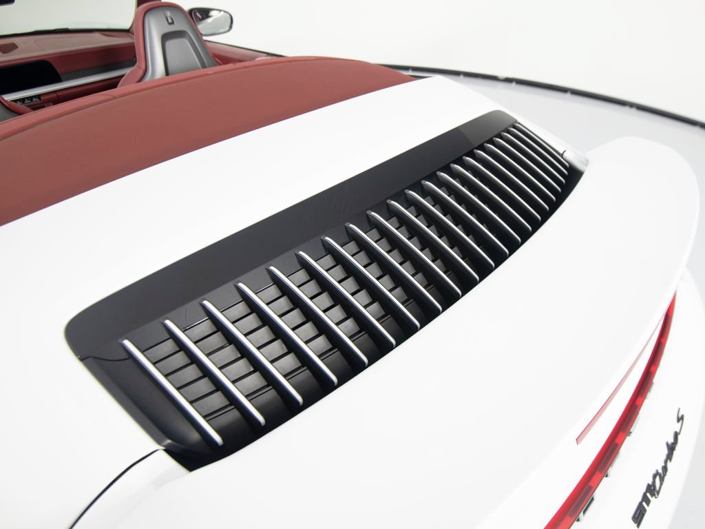 Certified 2022 Porsche 911 Turbo S AWD/4WD image 48