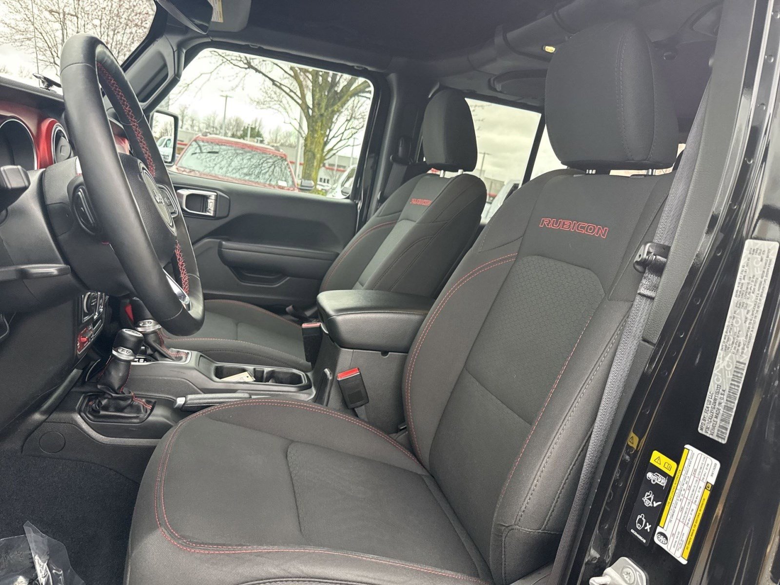 Used 2022 Jeep Wrangler Unlimited Rubicon w/ Xtreme Recon 35" Tire Package image 13