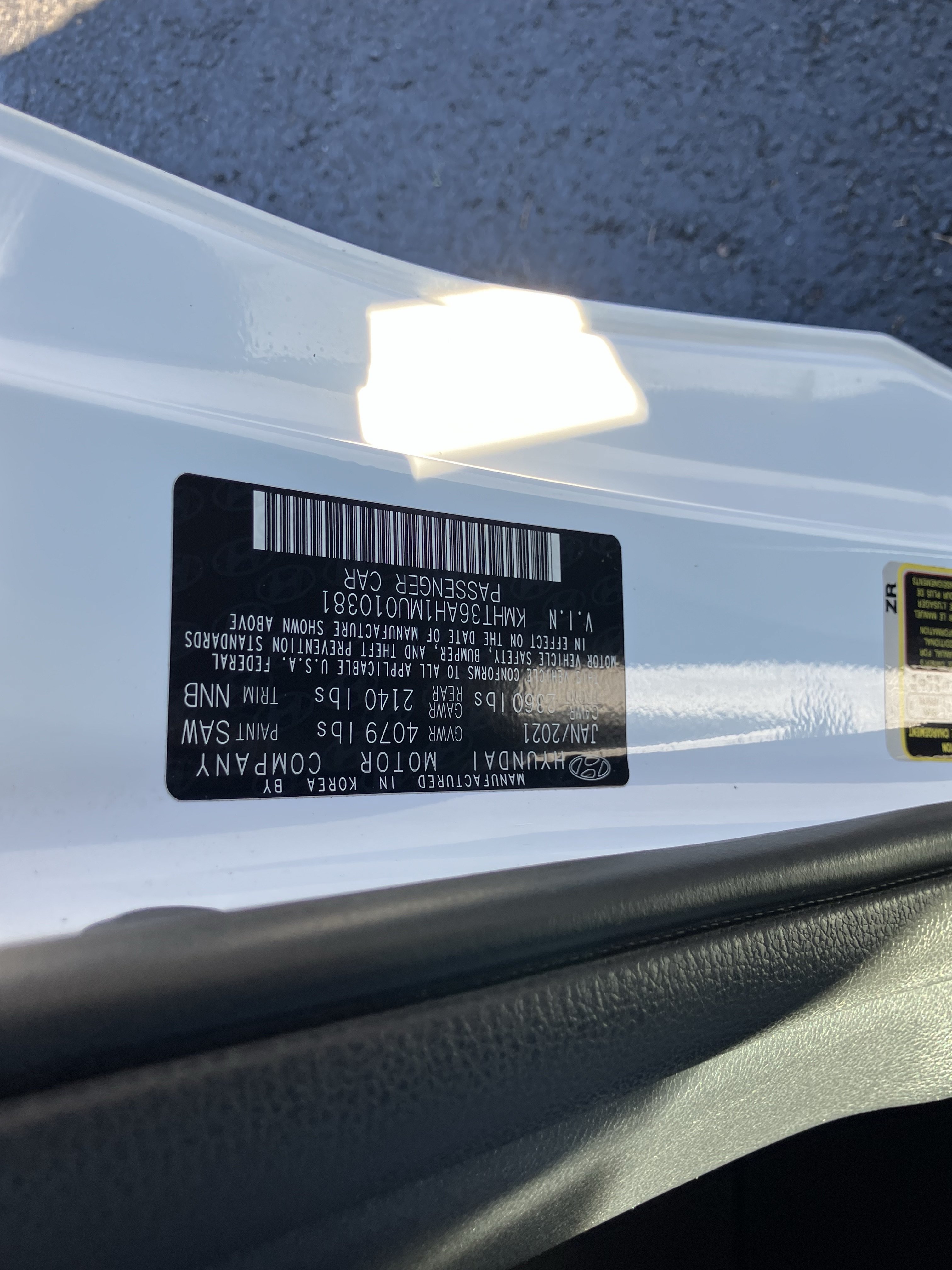 Used 2021 Hyundai Veloster N FWD image 31