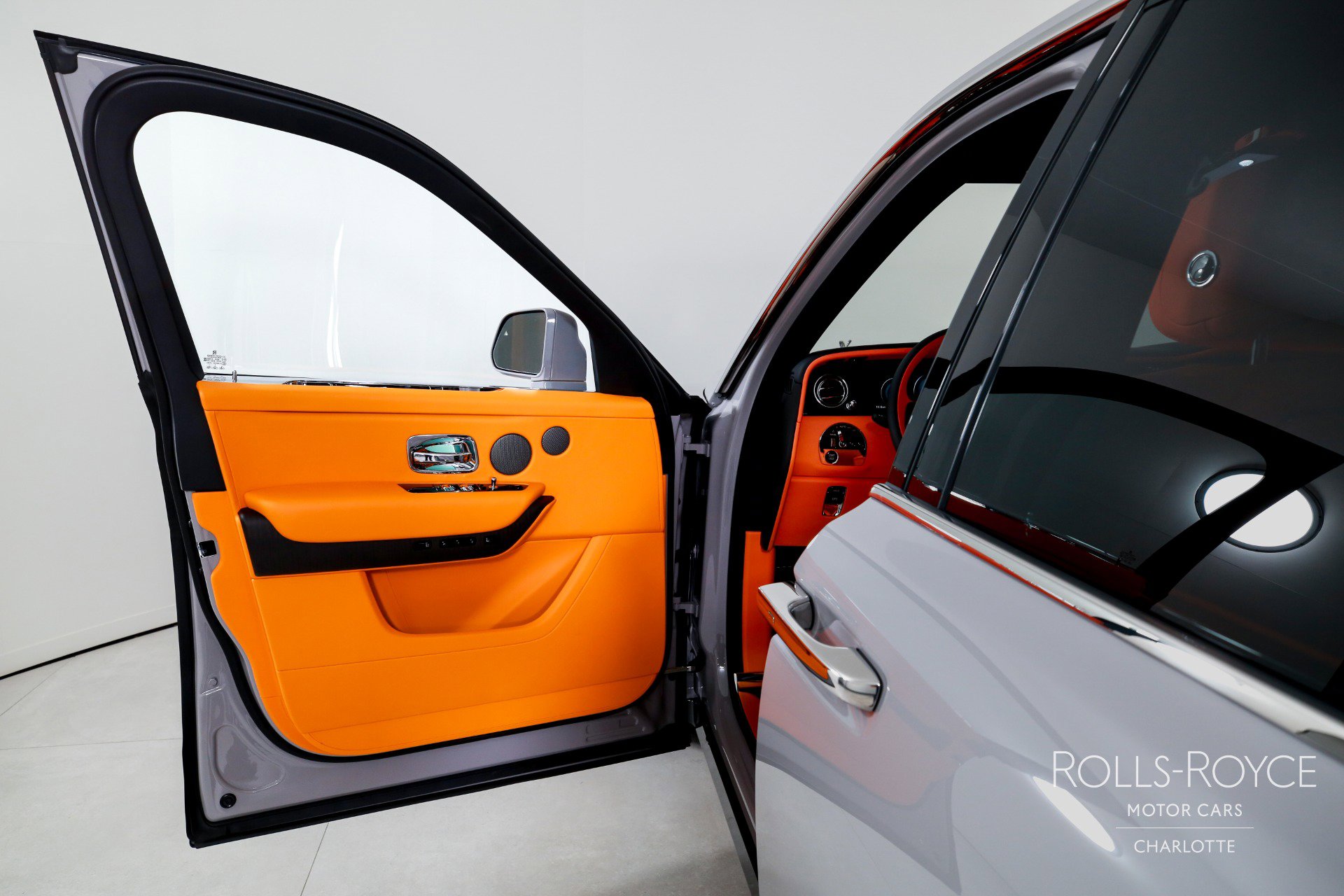 New 2026 Rolls-Royce Cullinan image 11