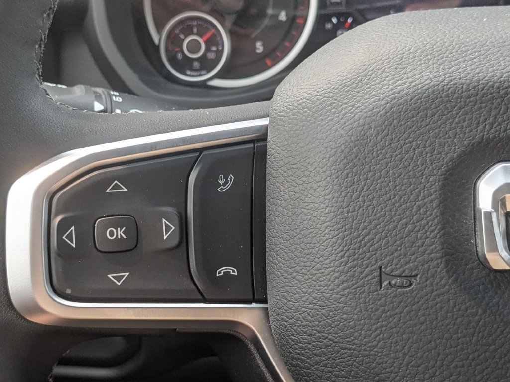 New 2026 RAM 3500 Big Horn AWD/4WD image 20