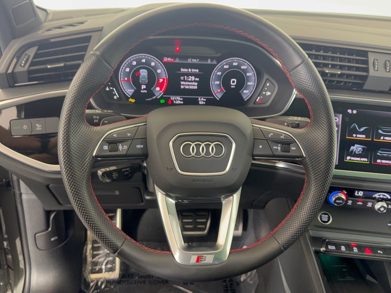 Used 2025 Audi Q3 2.0T Premium Plus w/ Premium Plus Package AWD/4WD image 10