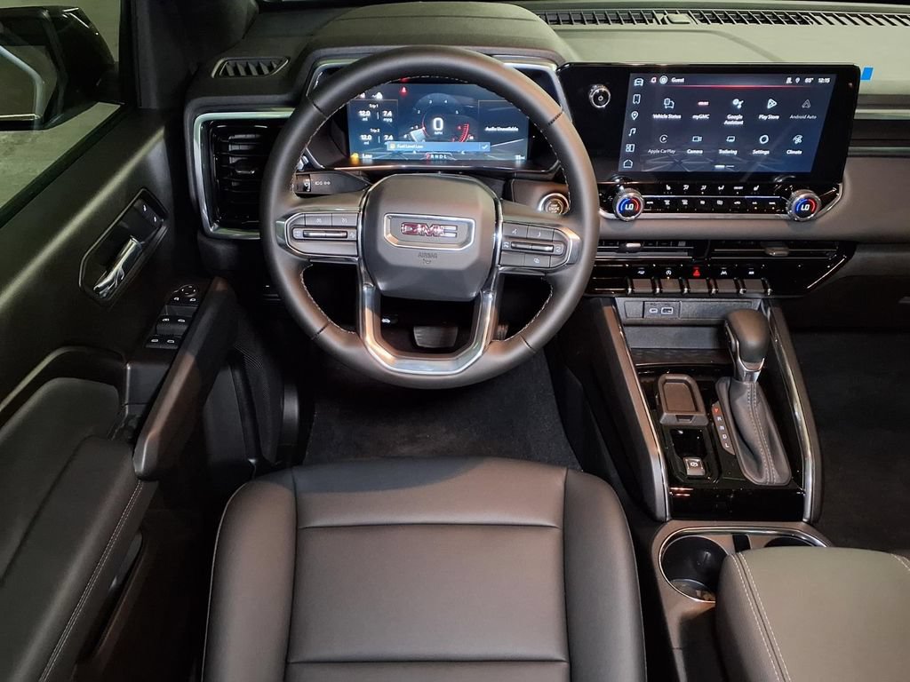New 2026 GMC Canyon Elevation w/ LPO, Sports Bar Package RWD image 14