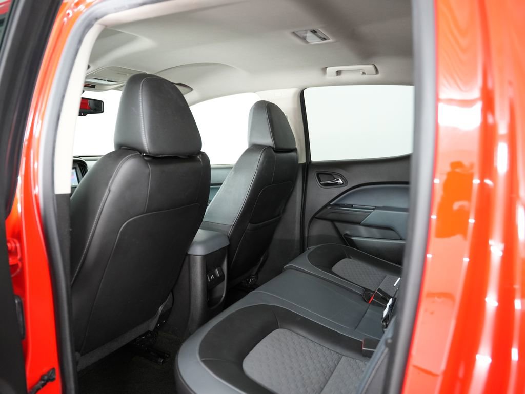 Used 2015 Chevrolet Colorado Z71 w/ LPO, Gearon Divider Package AWD/4WD image 29