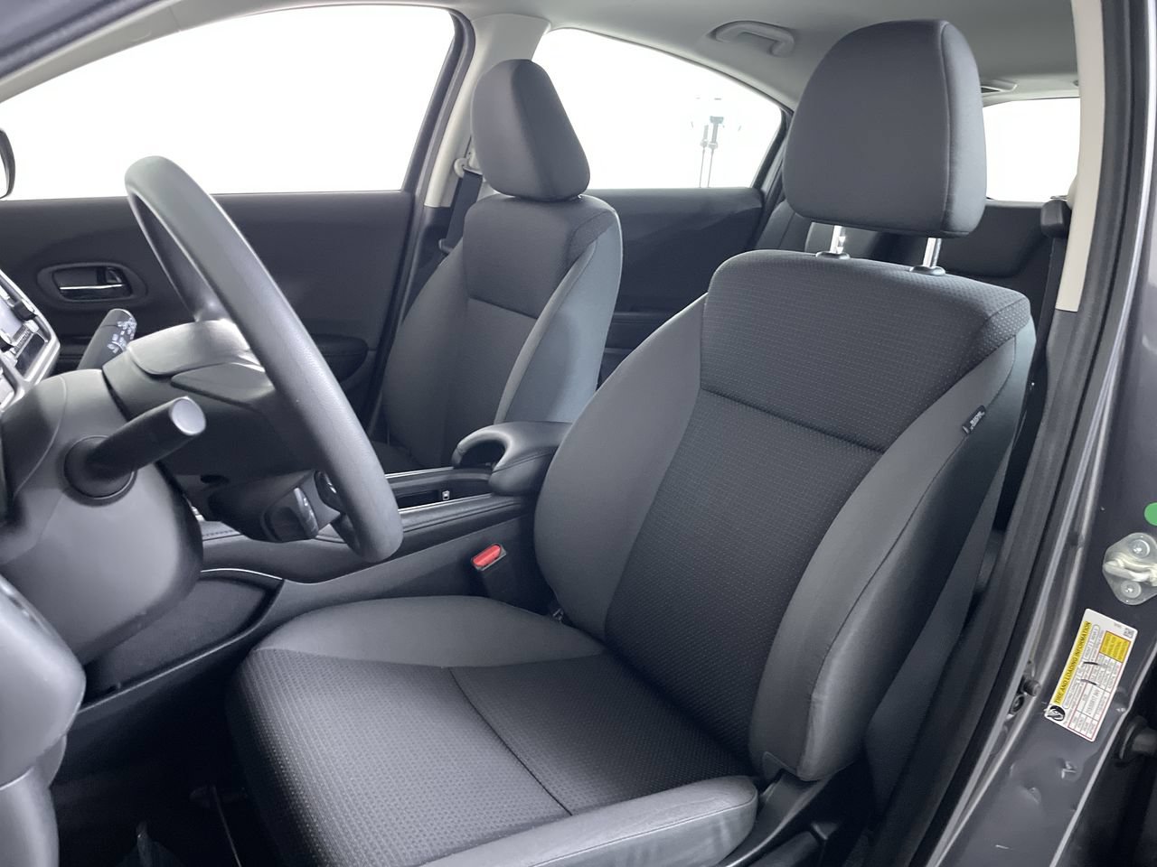 Used 2019 Honda HR-V LX image 13