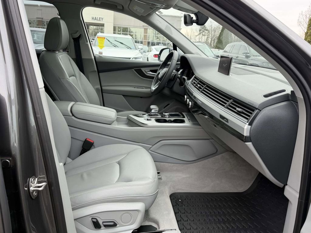 Used 2019 Audi Q7 2.0T Premium Plus image 12