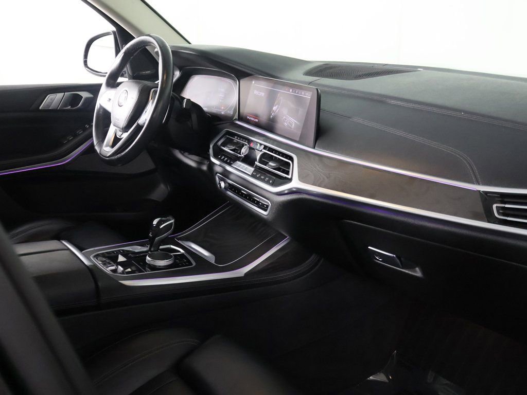 Used 2020 BMW X7 xDrive40i w/ Cold Weather Package image 31