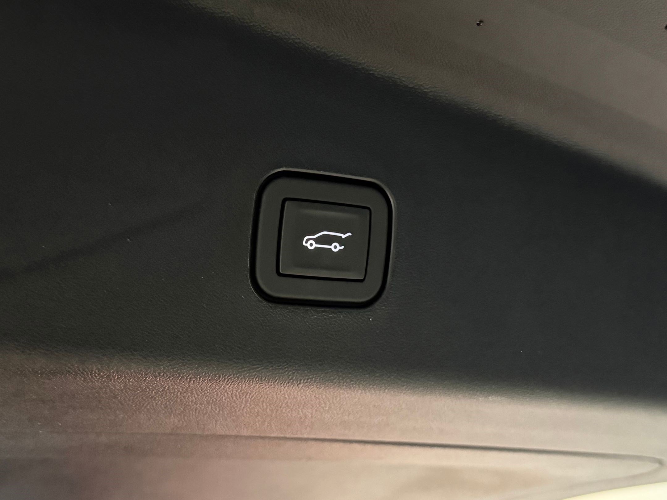 New 2026 Cadillac Vistiq Sport image 47