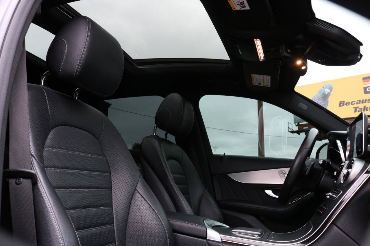 Used 2020 Mercedes-Benz GLC 300 4MATIC image 66