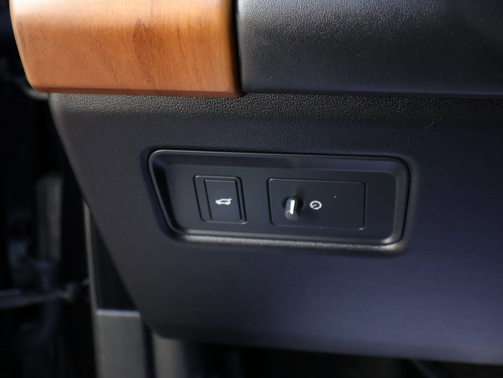 Used 2022 Land Rover Range Rover Westminster Edition image 52
