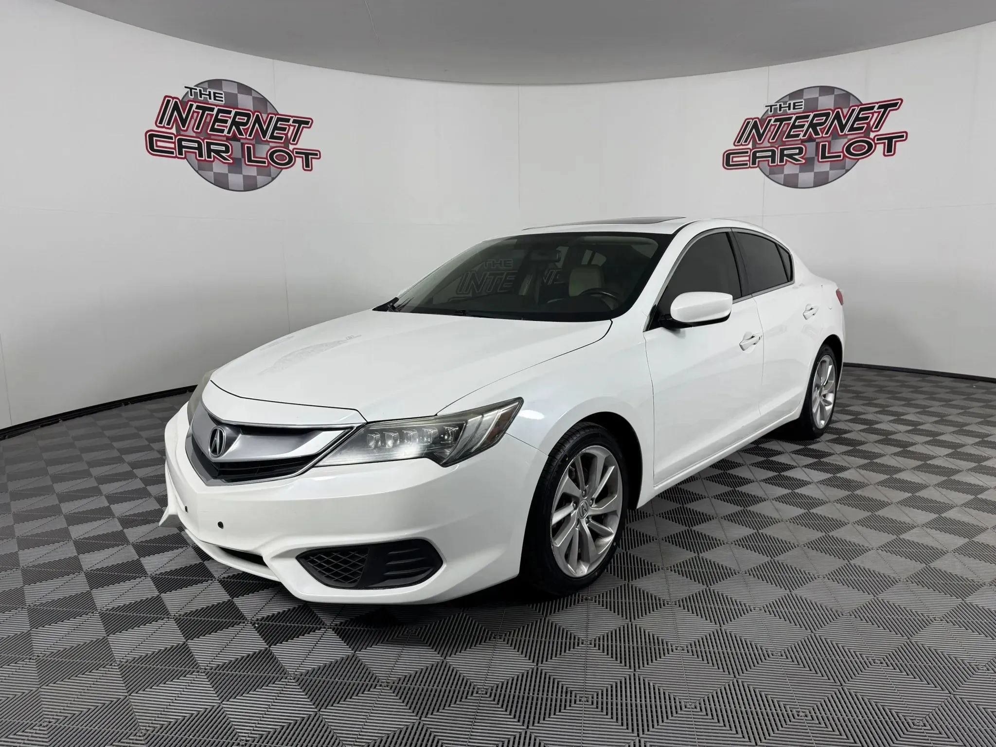 Used 2017 Acura ILX FWD image 3