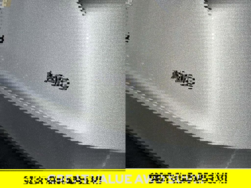 Used 2024 Nissan Rogue S image 31