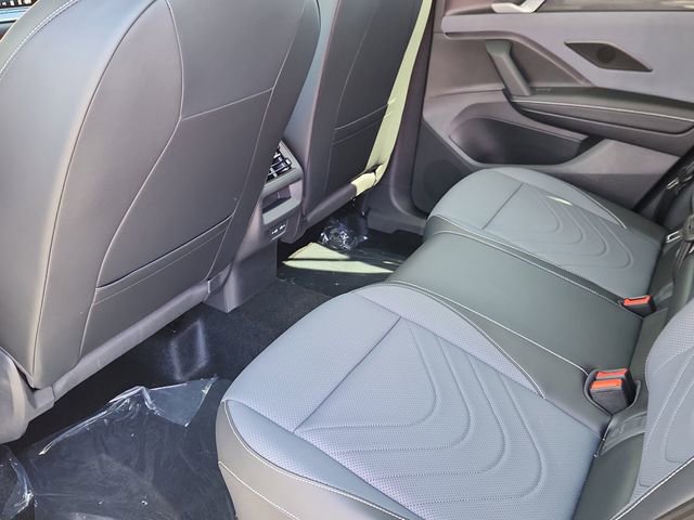 New 2026 Volkswagen Tiguan SE image 8