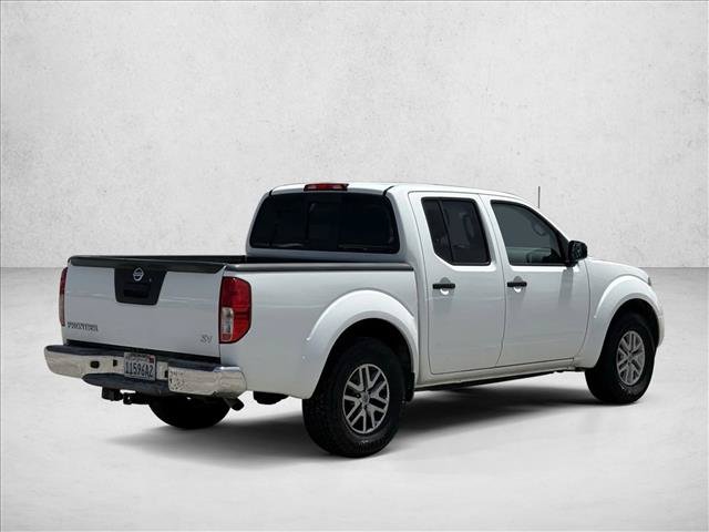 Used 2016 Nissan Frontier SV RWD image 5
