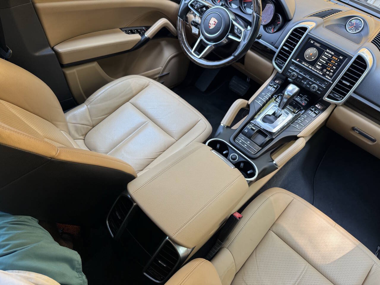 Used 2016 Porsche Cayenne AWD/4WD image 22