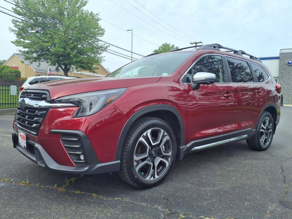 Used 2023 Subaru Ascent Limited w/ Technology Package image 3