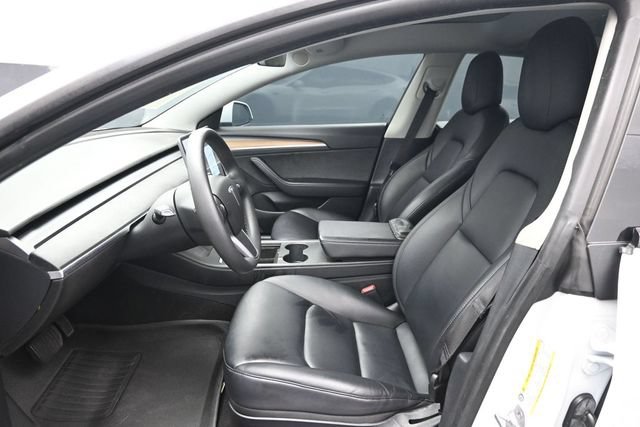 Used 2021 Tesla Model 3 Standard Range Plus RWD image 6