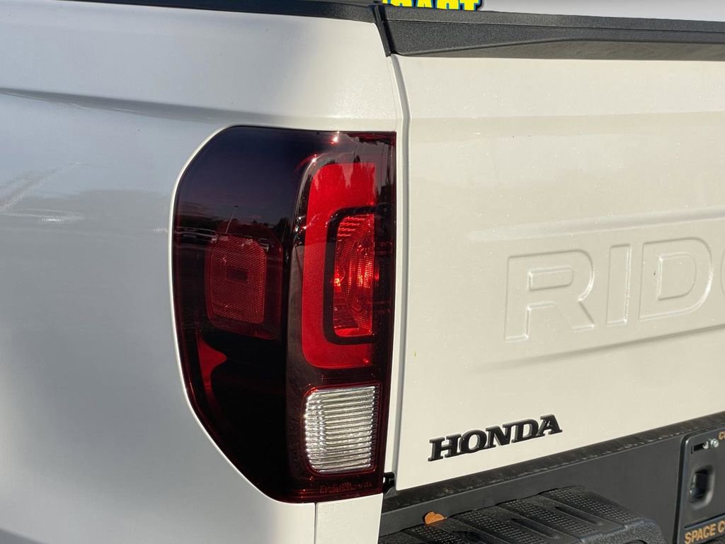 New 2026 Honda Ridgeline Sport image 13