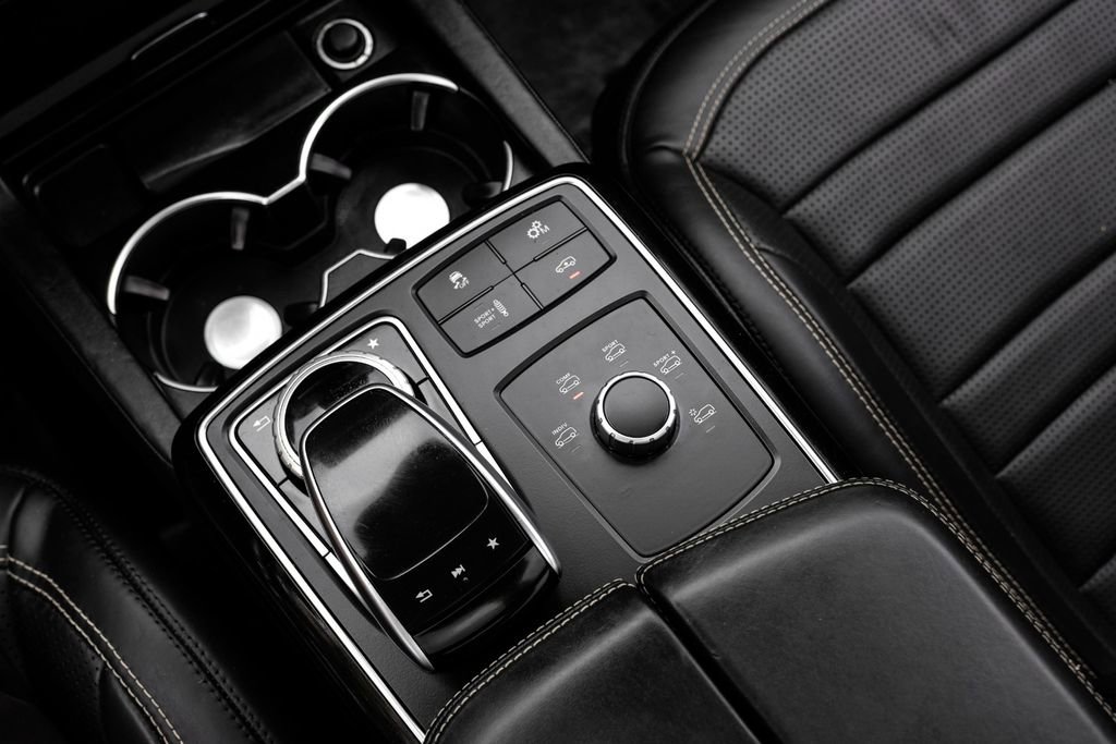 Used 2019 Mercedes-Benz GLS 63 AMG 4MATIC w/ AMG Night Styling Package image 27