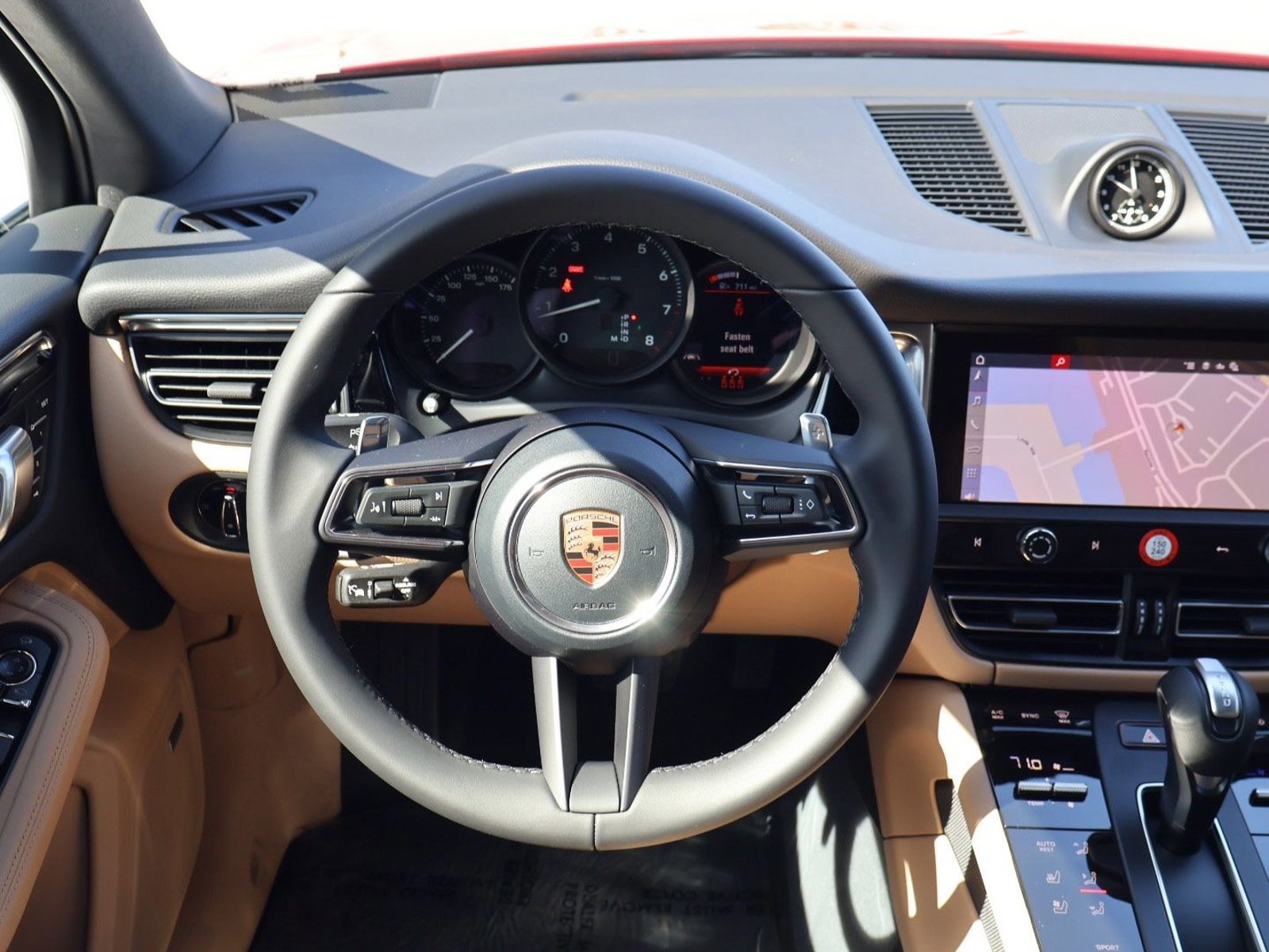 New 2026 Porsche Macan AWD/4WD image 15