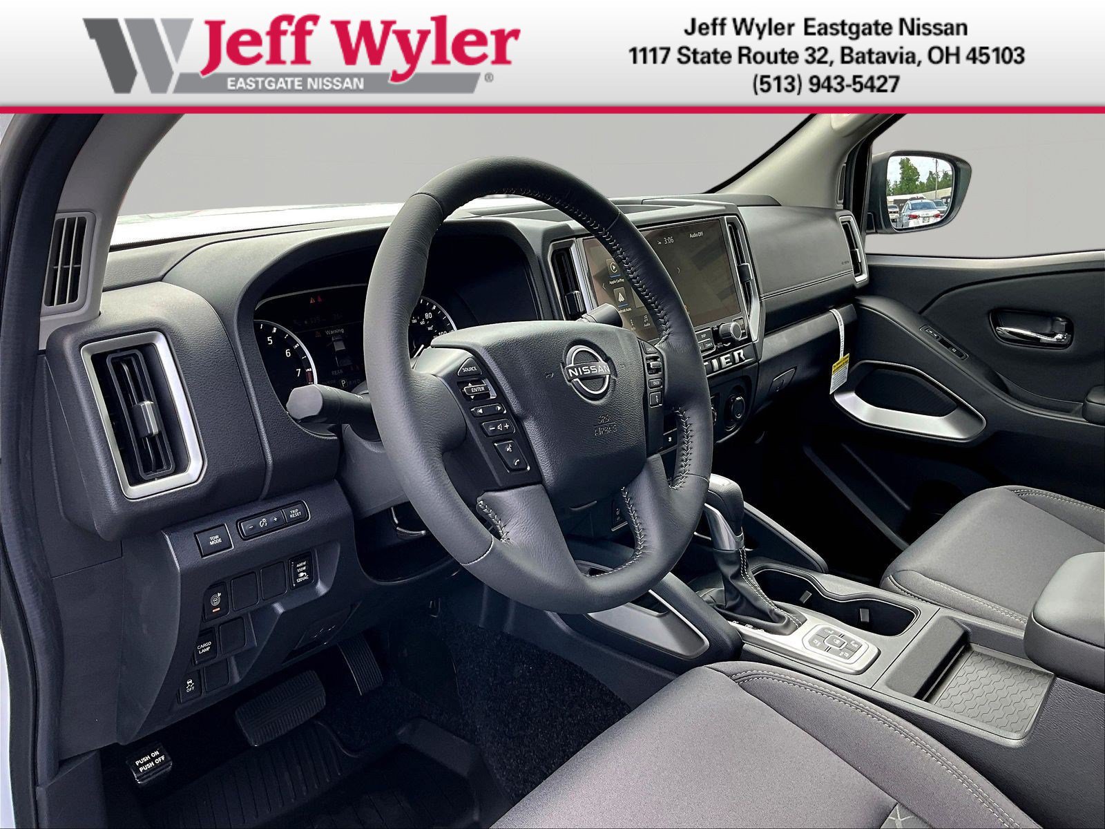 New 2026 Nissan Frontier SV w/ SV Convenience Package AWD/4WD image 15