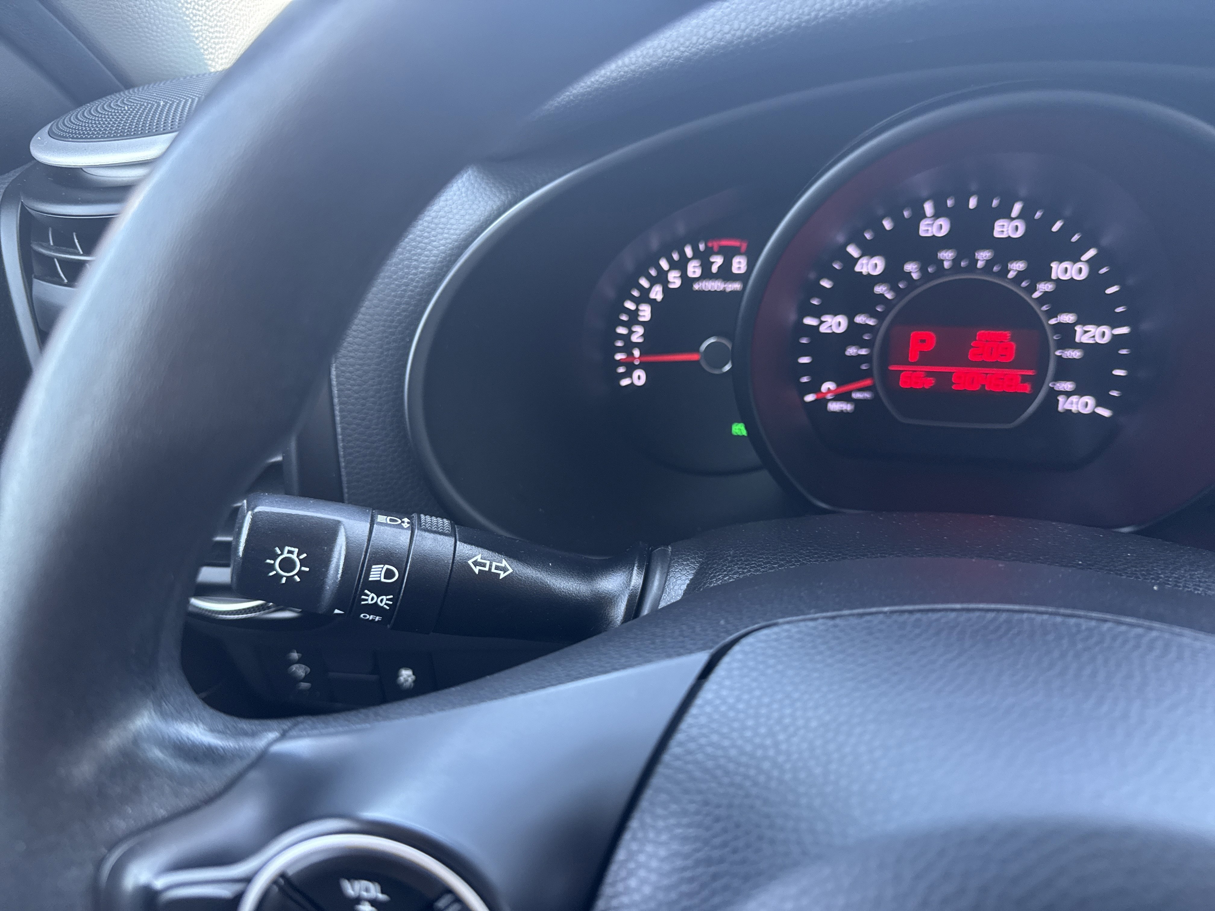 Used 2016 Kia Soul FWD image 24