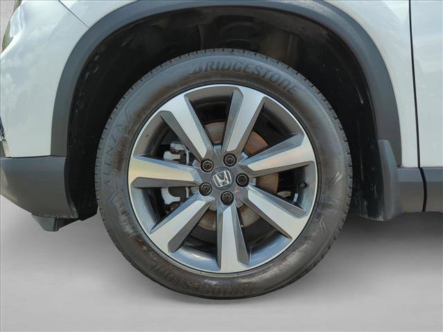 Certified 2024 Honda Pilot Touring image 24
