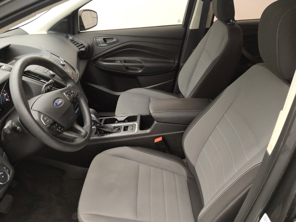 Used 2019 Ford Escape S image 17