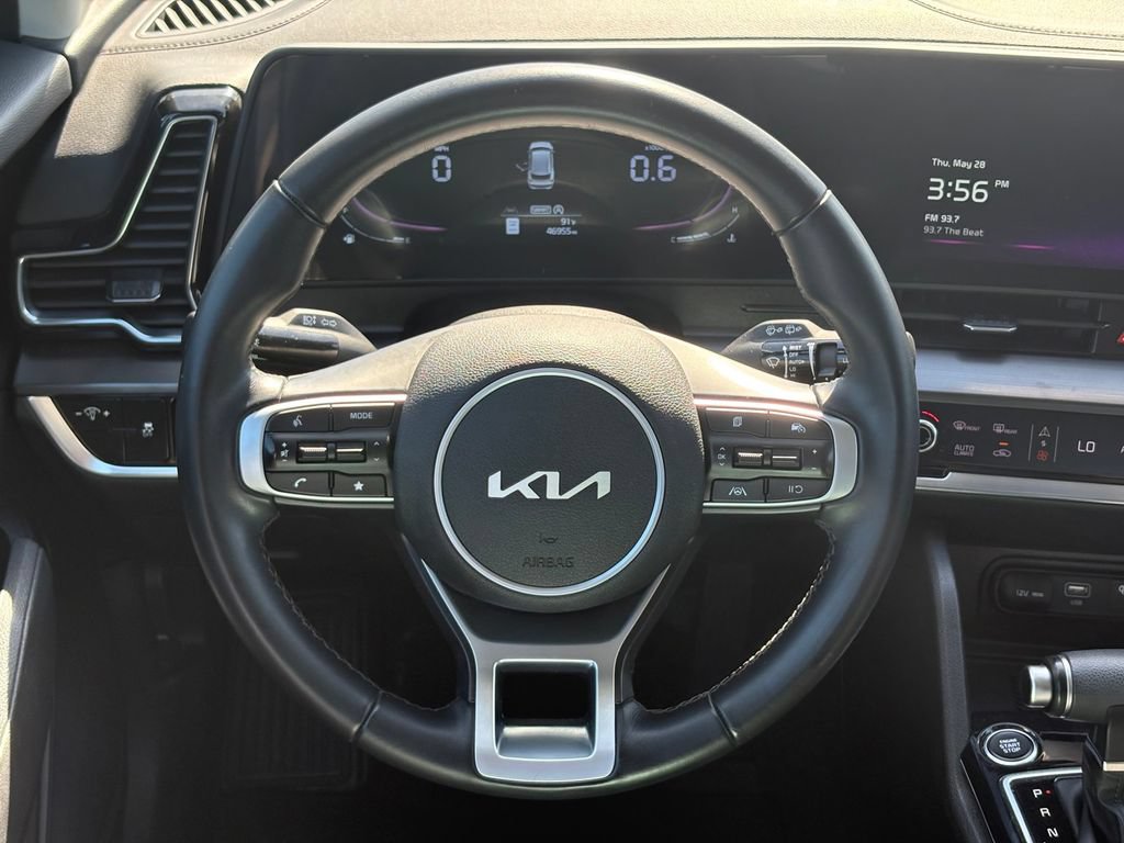 Used 2025 Kia Sportage EX FWD image 30