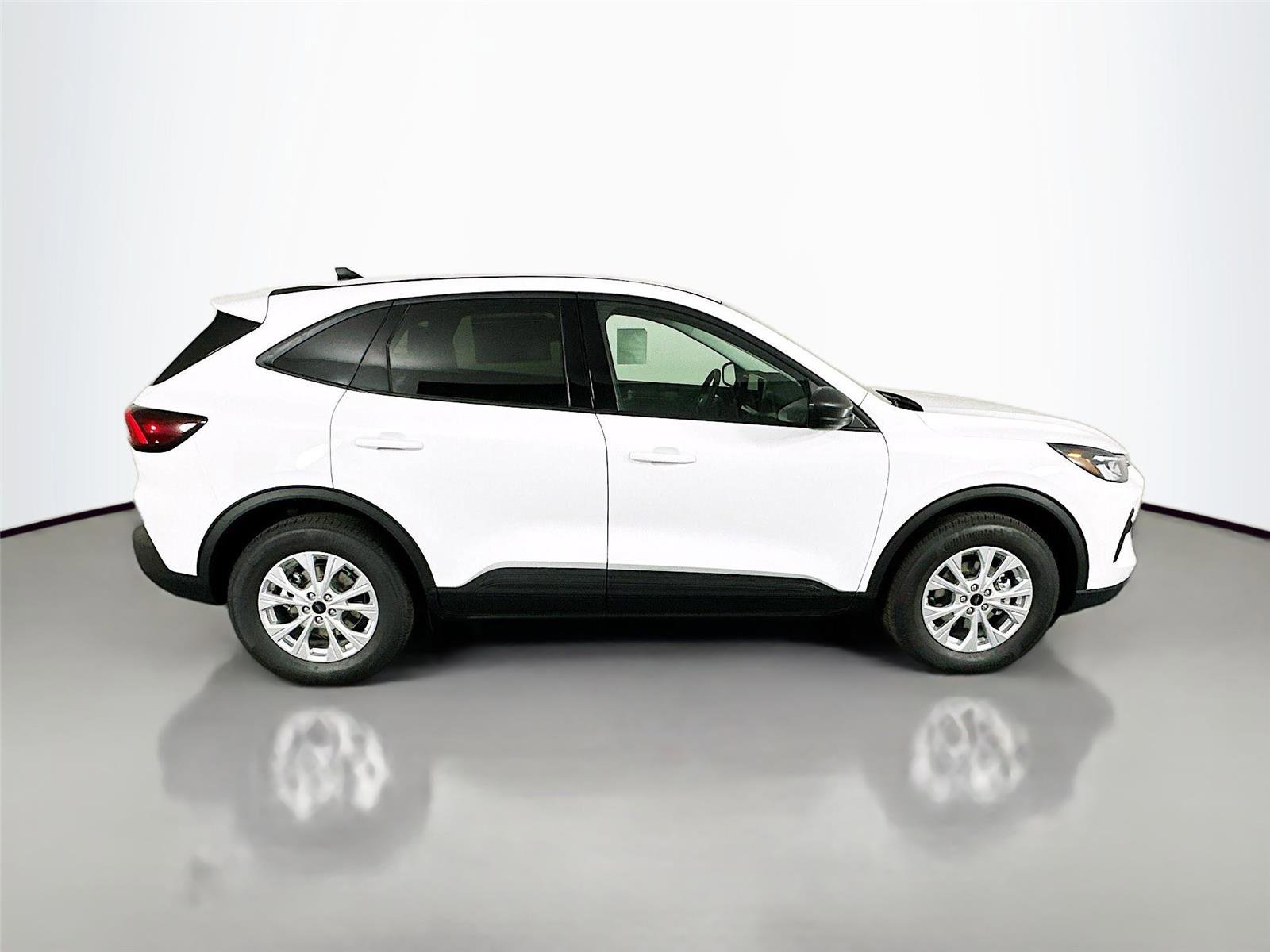 New 2026 Ford Escape Active w/ Tech Pack #1 AWD/4WD image 8