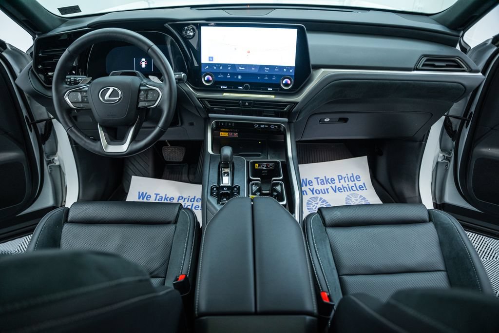 Used 2025 Lexus TX 350 AWD w/ Technology Package image 23