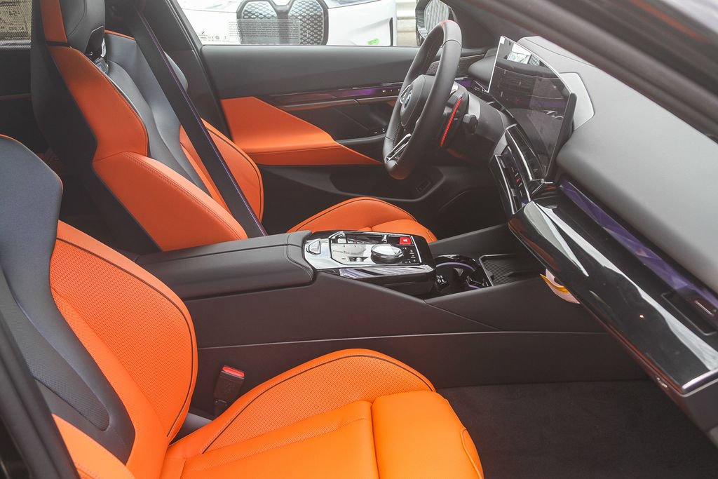 New 2026 BMW M5 Touring AWD/4WD image 12