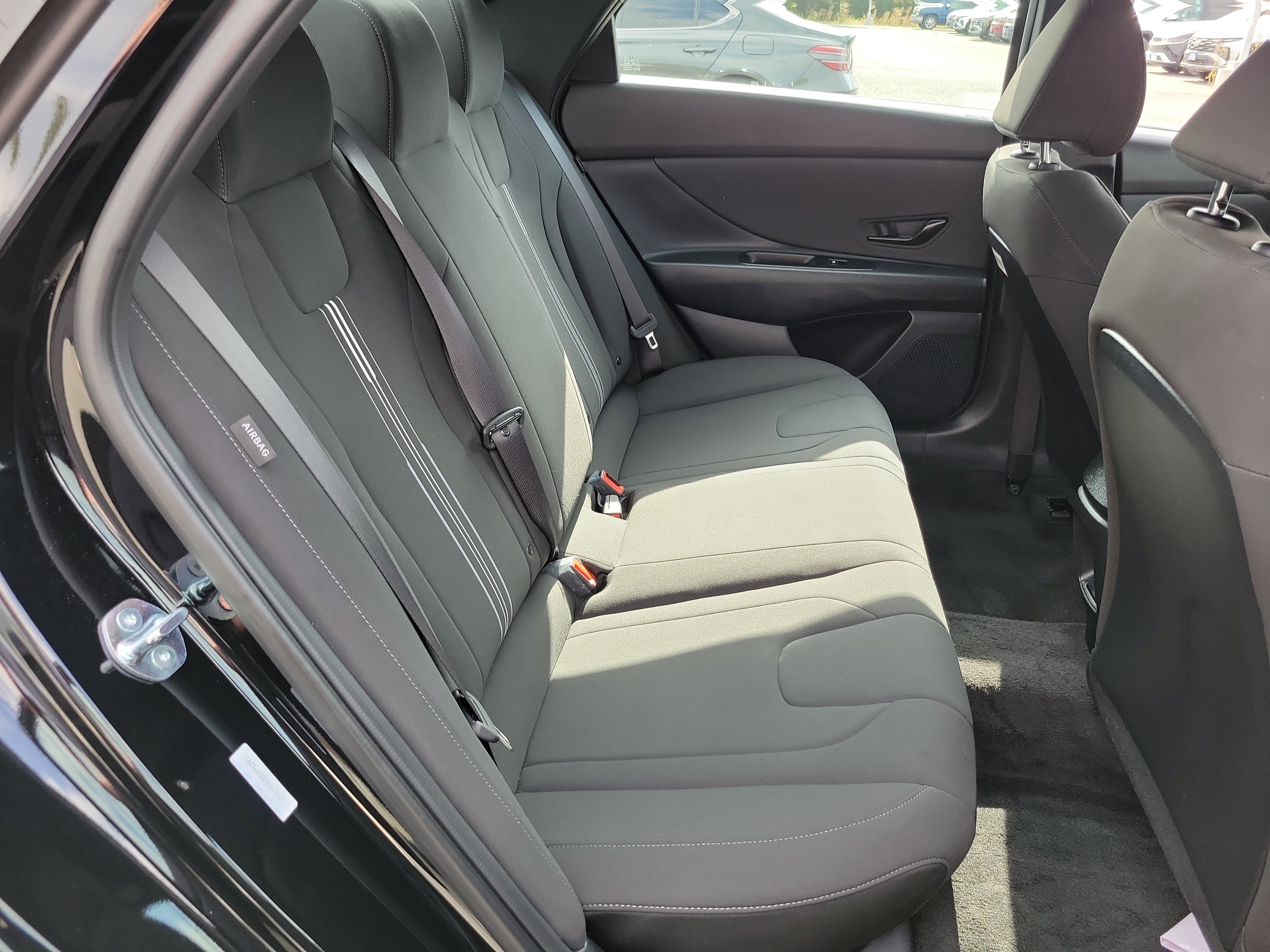 Certified 2025 Hyundai Elantra Sport w/ Cargo Package image 19