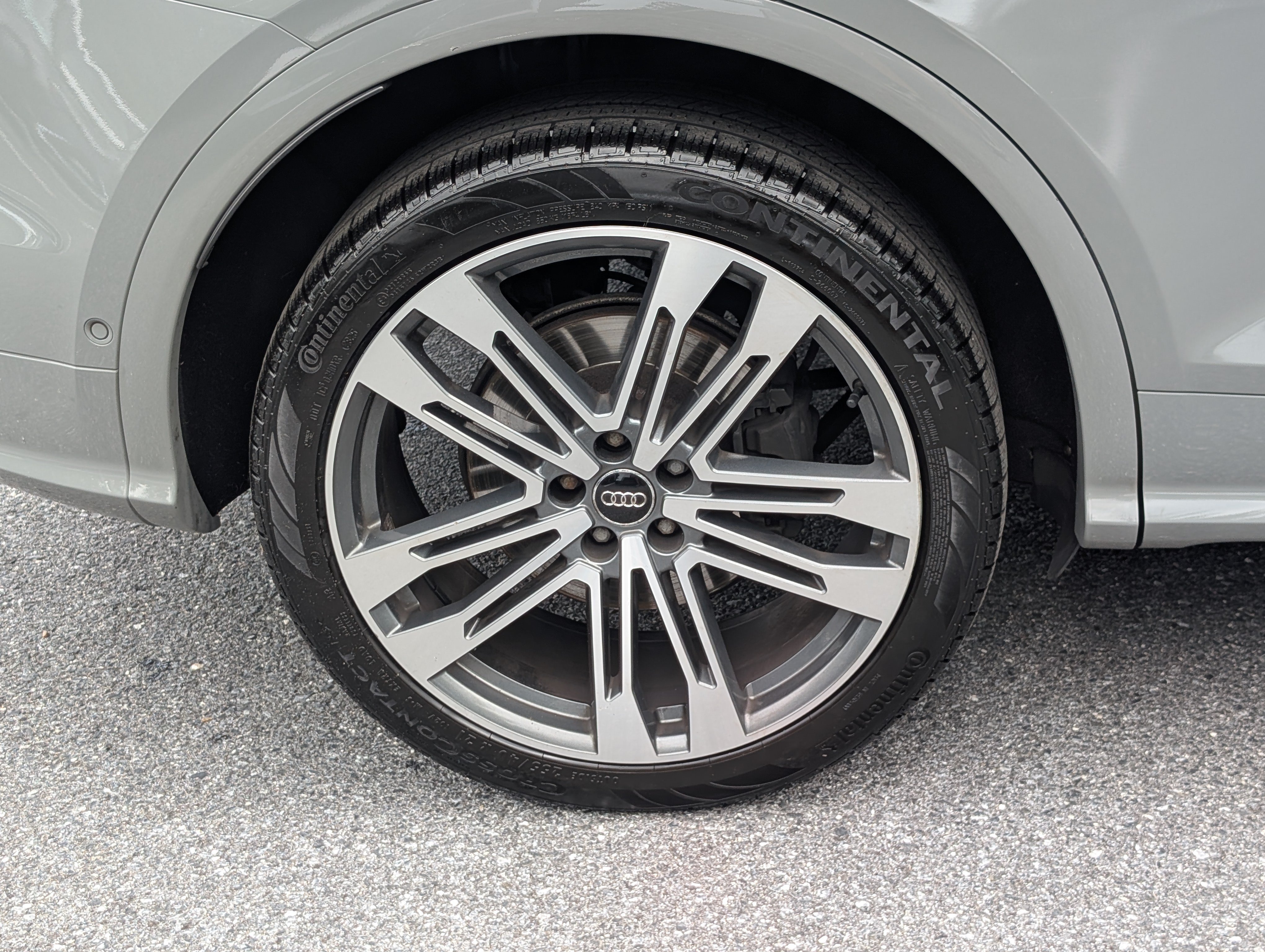 Used 2019 Audi SQ5 Prestige AWD/4WD image 10