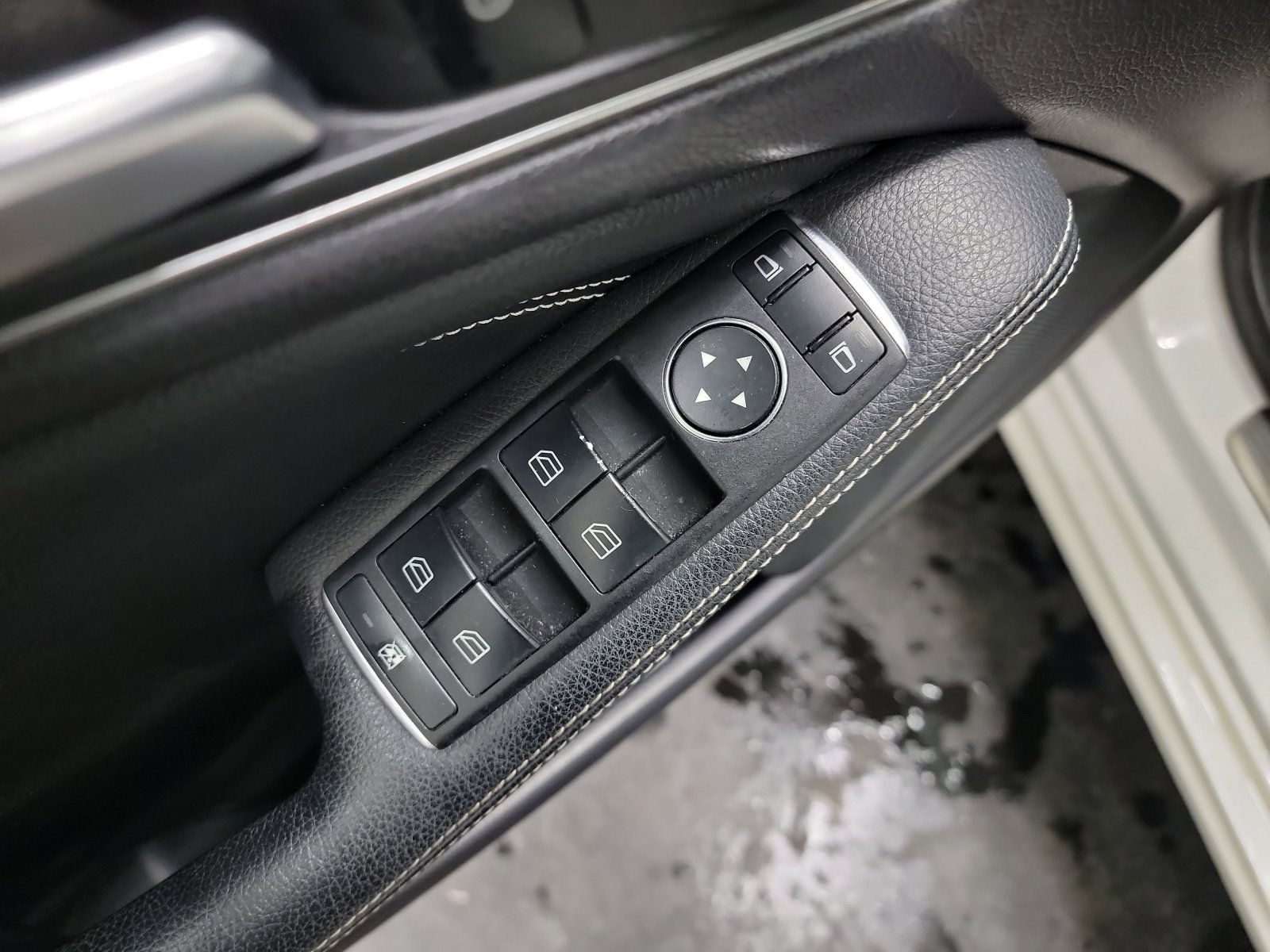 Used 2019 Mercedes-Benz CLA 250 image 14