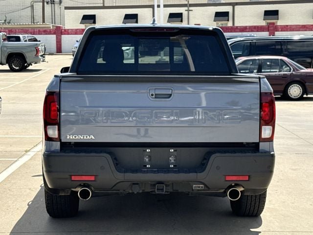 Used 2024 Honda Ridgeline Black Edition image 5