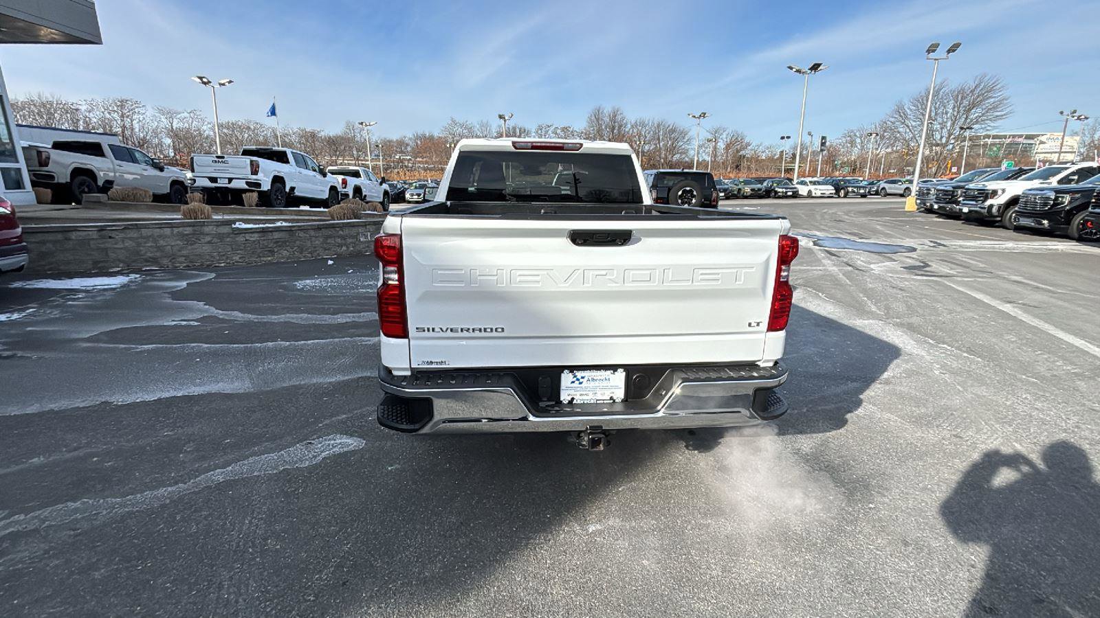 Used 2023 Chevrolet Silverado 1500 LT image 6