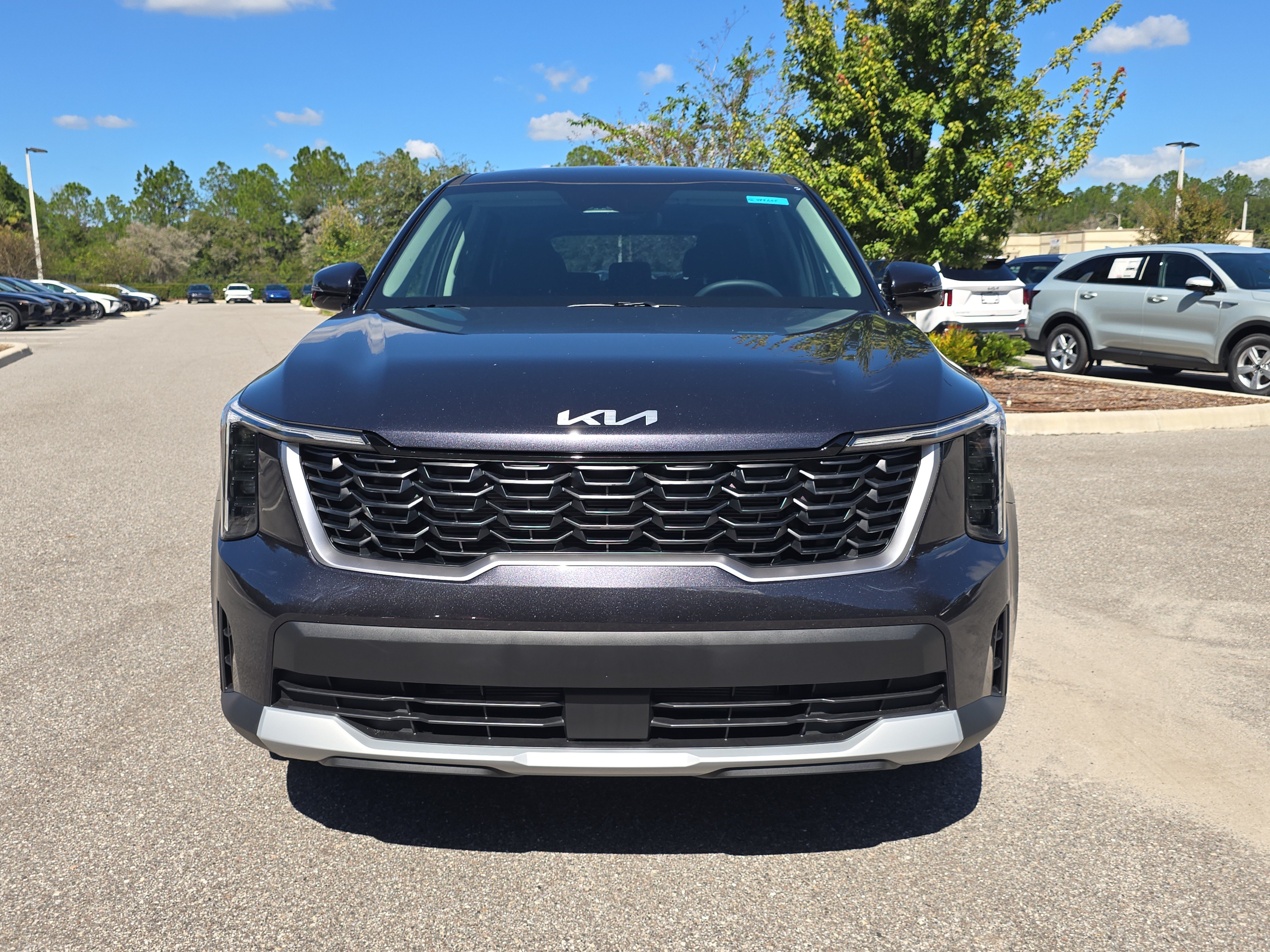 New 2026 Kia Sorento LX FWD image 3