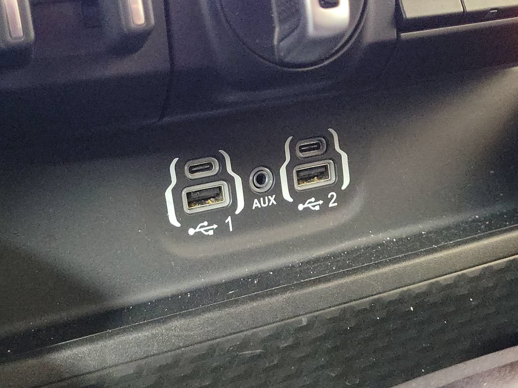 Used 2024 RAM 1500 Laramie AWD/4WD image 22