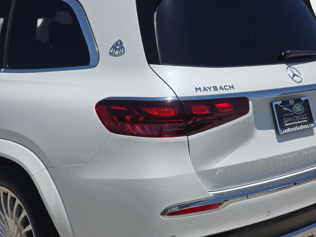 Used 2026 Mercedes-Benz Maybach GLS 600 4MATIC image 38