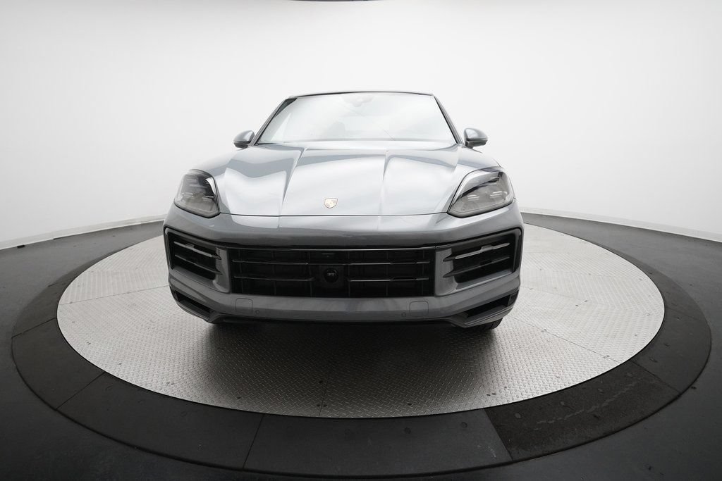 Certified 2026 Porsche Cayenne Coupe AWD/4WD image 9