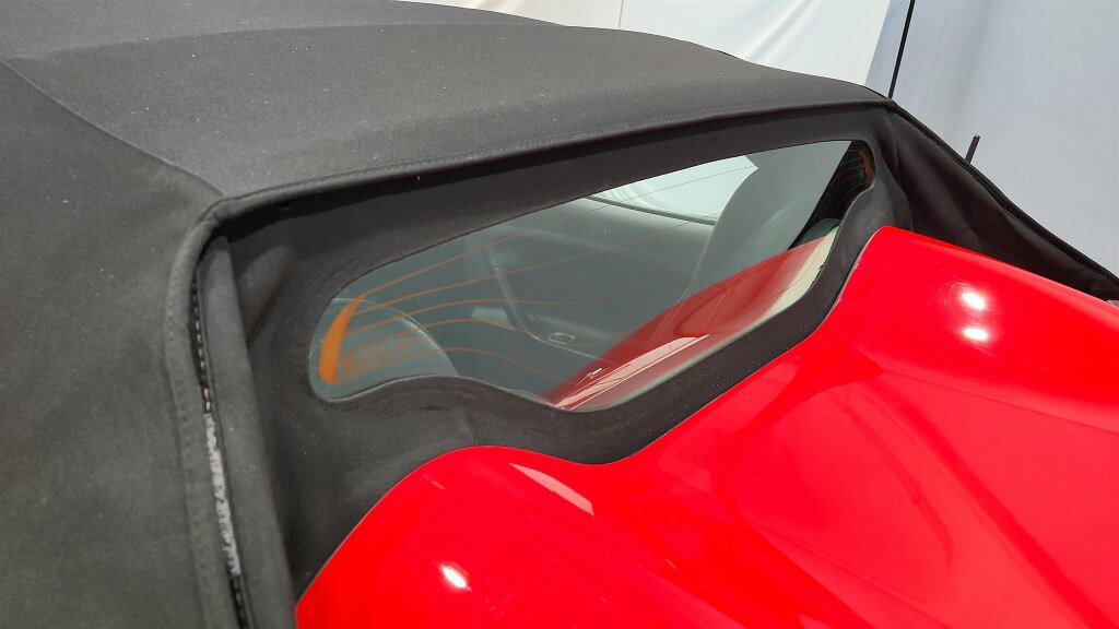 Used 2008 Pontiac Solstice GXP w/ Premium Package RWD image 30
