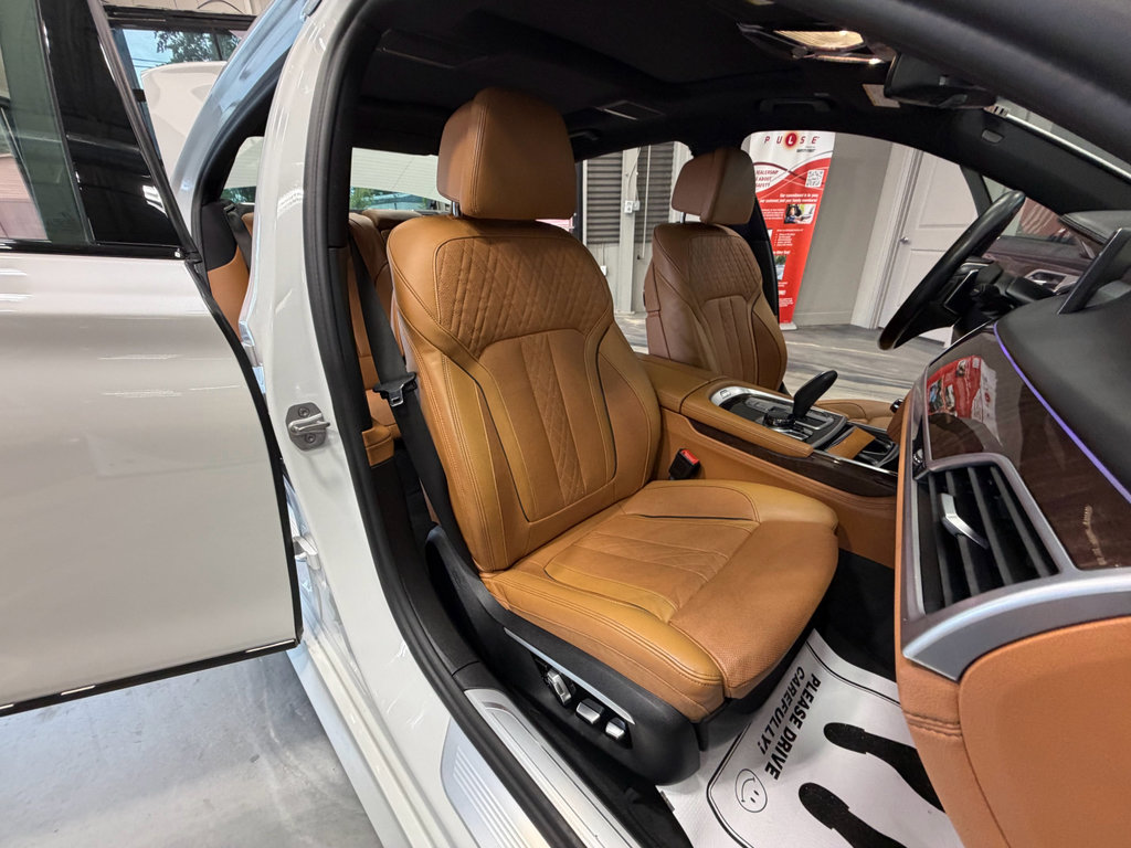 Used 2017 BMW 750i xDrive AWD/4WD image 4
