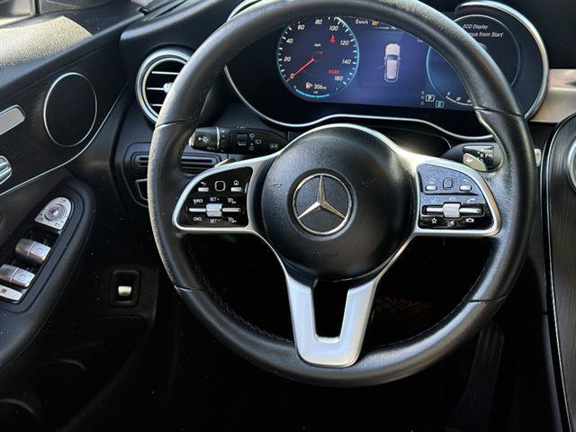 Used 2022 Mercedes-Benz GLC 300 4MATIC image 21